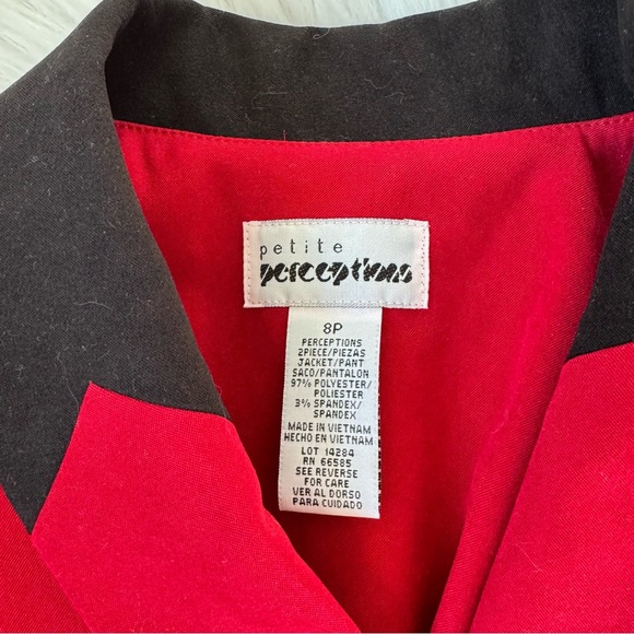 Red blazer - Picture 2 of 3